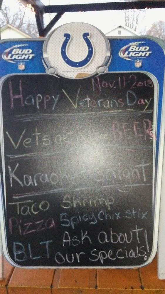 Walt's Lil Triangle Muncie Menu image 1